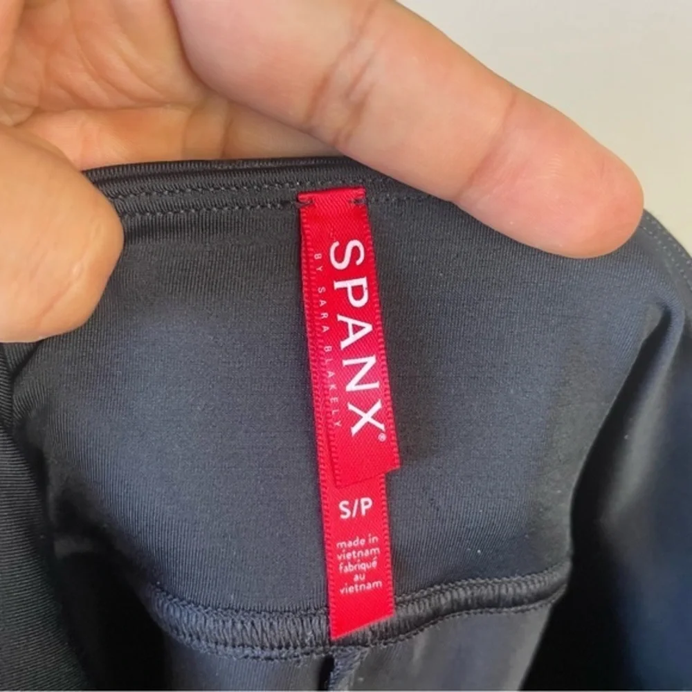 Spanx Faux‎ Leather Camo Legging - Picture 7 of 10